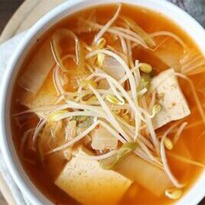 김치 콩나물 국