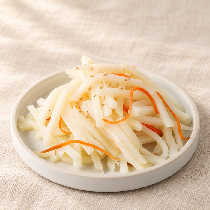 감자채 볶음 Stir-fried Shredded Potatoes